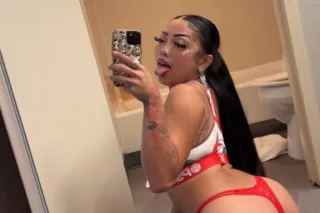 BACK IN TOWN!!!🪭💦🤫VIETNAMESE D... - Image 1